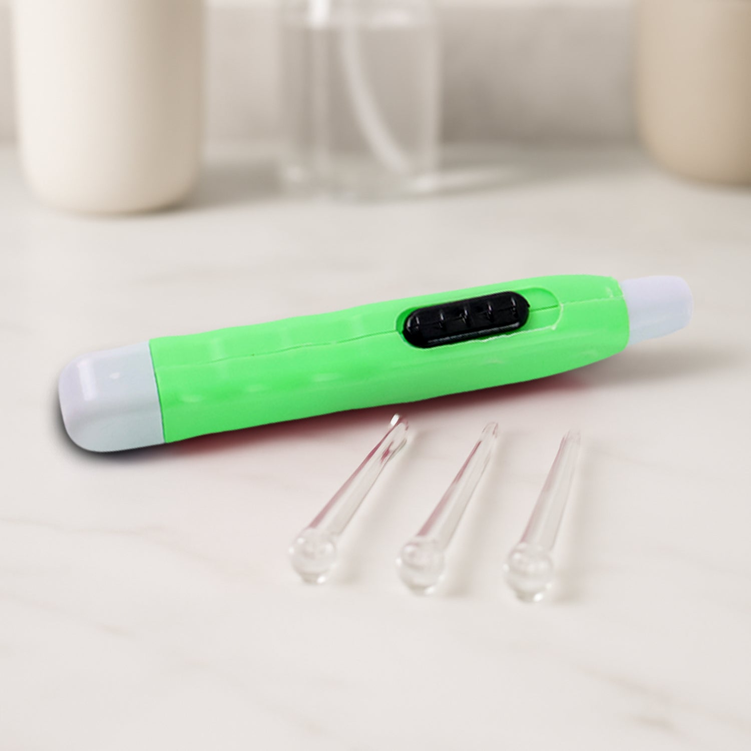 Green Led Flashlight Earpick With Tweezer (1 Pc) Green Led Flashlight Earpick With Tweezer (1 Pc)